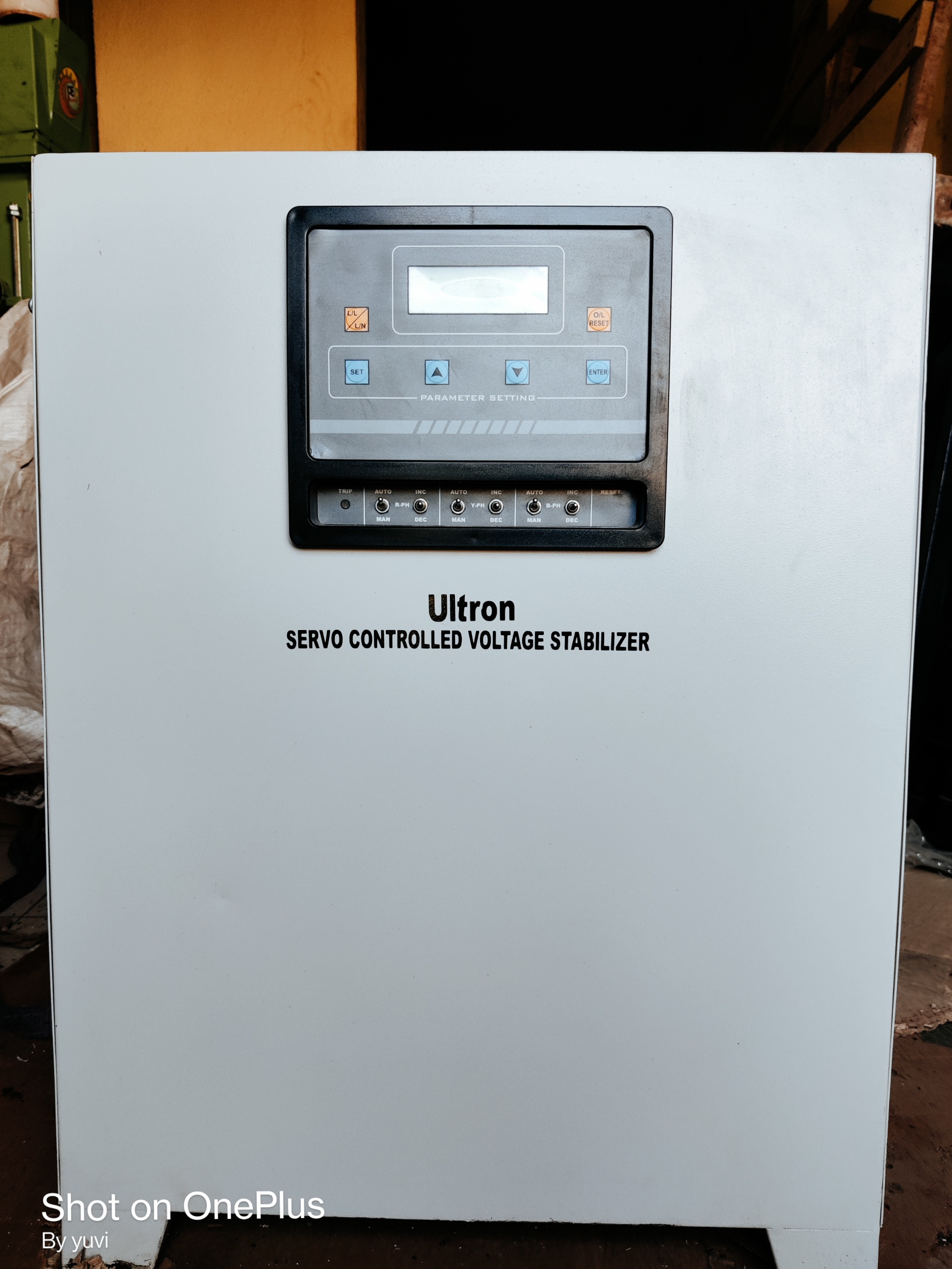Voltage Stabilizer